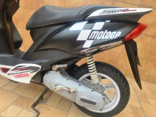 Yamaha Jog RR MotoGP refrigerada por agua año 2007