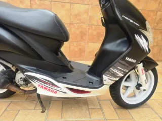 Yamaha Jog RR MotoGP refrigerada por agua año 2007