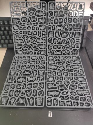 4x Saturnine Terminators (1)