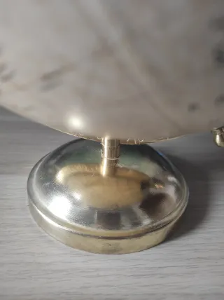 Globo Terráqueo Vintage Dorado