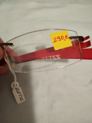 Gafas Zeiss Rojas Nuevas Cierre Tienda