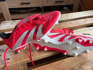 Botas de fútbol Adidas Predator Rojas