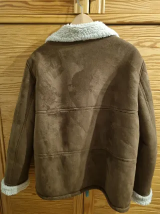 Abrigo borrego Zara marrón