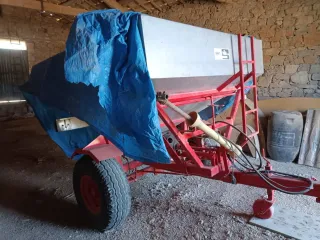 Abonadora para tractor