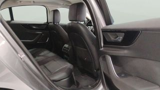 Jaguar XE 2.0 I4 S RWD Auto 184 kW (250 CV)