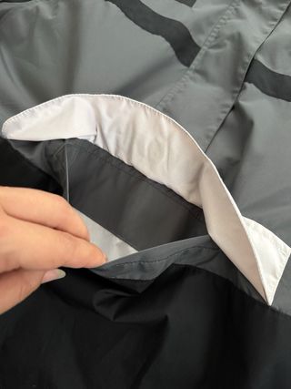 Cortavientos Nike Air Negro y Gris