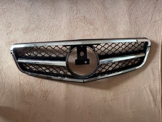 Parilla Mercedes W204