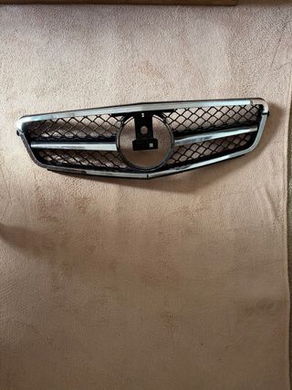 Parilla Mercedes W204