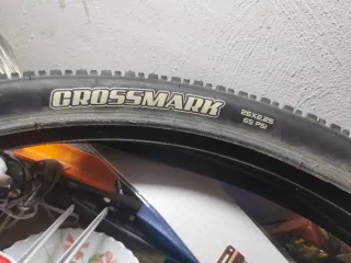 Cubiertas 26 Asfalto y Montaña