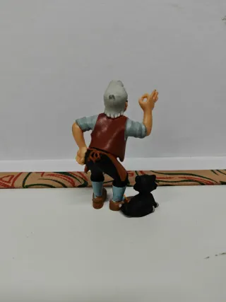 Figura Geppetto y Fígaro Disney Bullyland PVC
