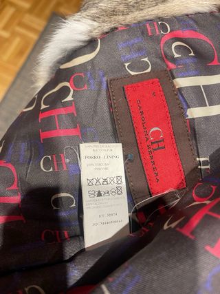 Parka Carolina Herrera Marrón con Capucha