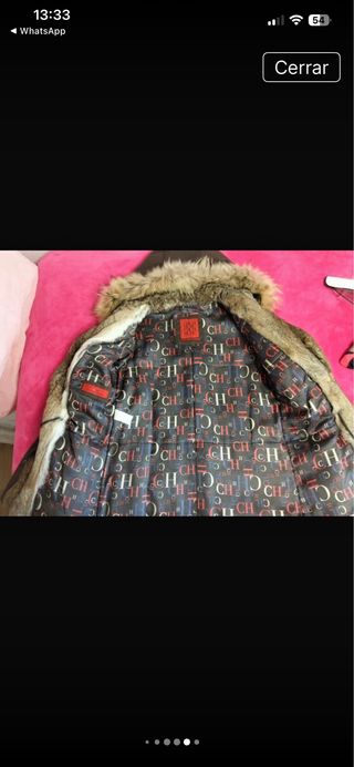 Parka Carolina Herrera Marrón con Capucha