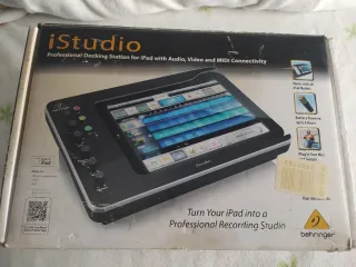 Behringer iSTUDIO iS202 para iPad