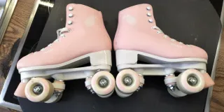 Patines 4 ruedas rosas Oxelo.