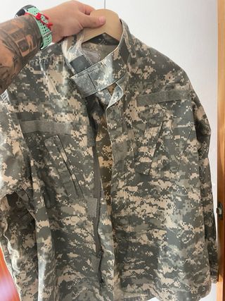 Chaquetas Militares. Distintos camuflajes.