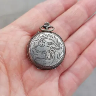 Reloj de bolsillo antiguo 1880/plata. Pieza rara..