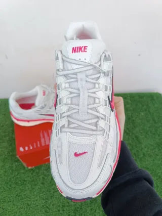 Nike P6000 bianco grigio rosa