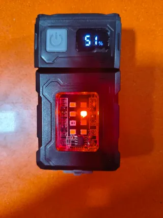 Mini linterna LED COB con led orientable