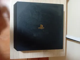 PS4 Pro Nero