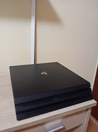 PS4 Pro Nero