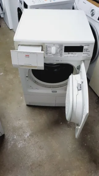 Secadora AEG 7kg Condensación