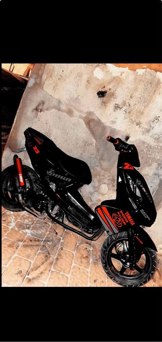 Yamaha Aerox Scooter Negro