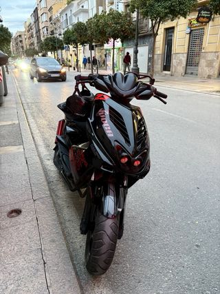 Yamaha Aerox Scooter Negro
