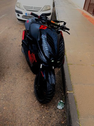 Yamaha Aerox Scooter Negro