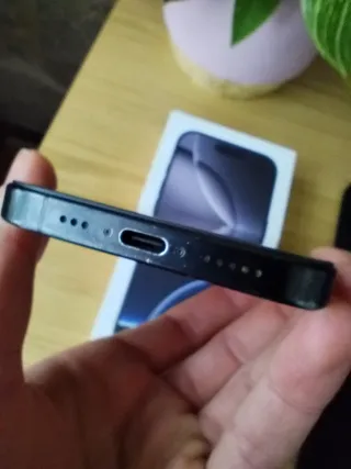 iPhone 16 Pro 256GB negro