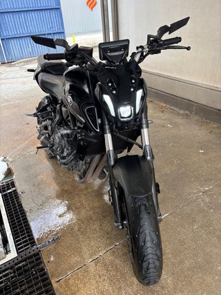 YAMAHA MT-07