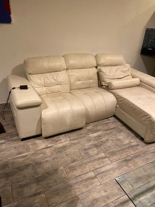 Sofá de piel beige Reclinomatic