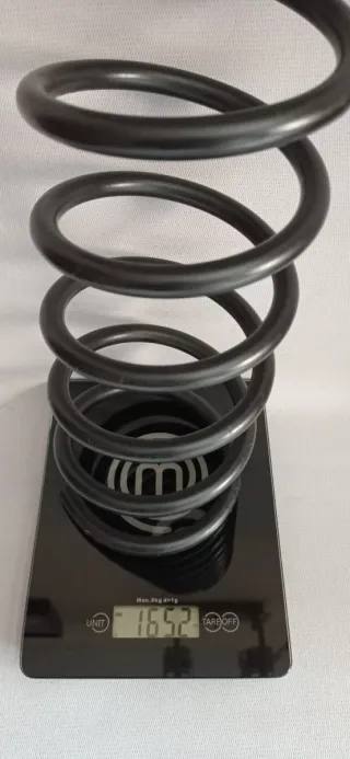 Muelle trasero suspensión Volkswagen Passat. Nuevo