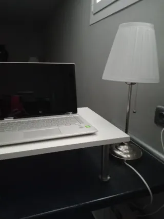 Mesa auxiliar patas metal desmontables