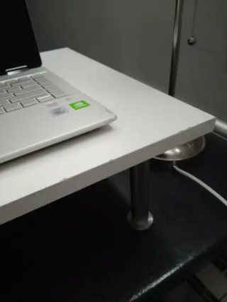 Mesa auxiliar patas metal desmontables