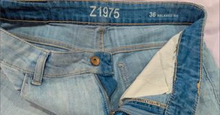 Vaqueros Zara Básicos o Pantalón H&M Beige