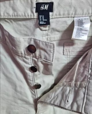 Vaqueros Zara Básicos o Pantalón H&M Beige
