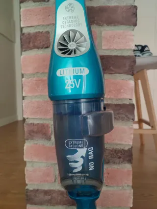 Aspiradora Rowenta Air Force Extreme Lithium