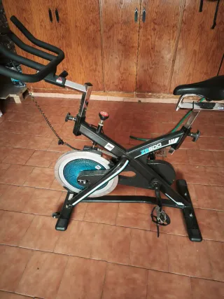 Bicicleta Estática BH Z600