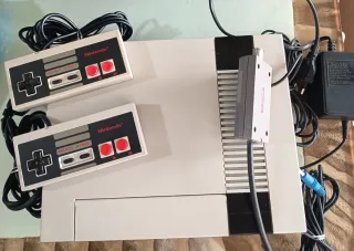 Nintendo NES Completa + 2 Mandos