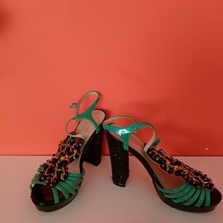 Sandalias y bolso fiesta Paco Mena