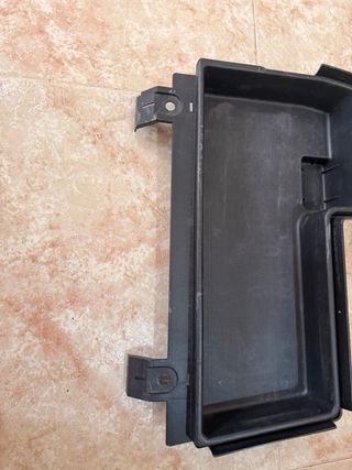 Tapa Batería BMW E46 Gasolina