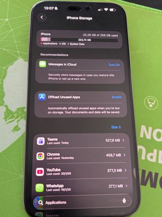 iPhone 16 Pro Max 256GB Titanio