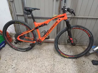 Bicicleta Orbea Doble Suspensión 29 M30 carbono