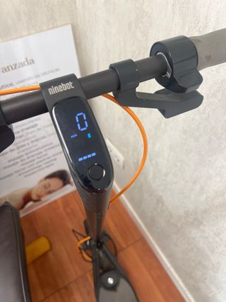 Patinete Eléctrico Ninebot + Casco y Candado