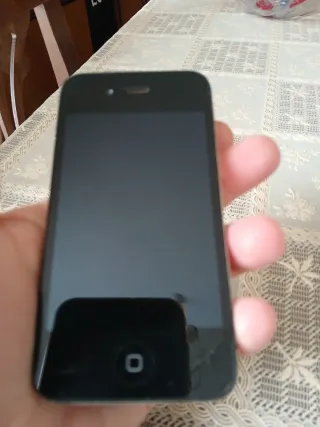 Apple iPhone 4 8GB Nero