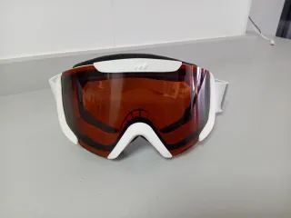 Gafas de esquí con lente naranja