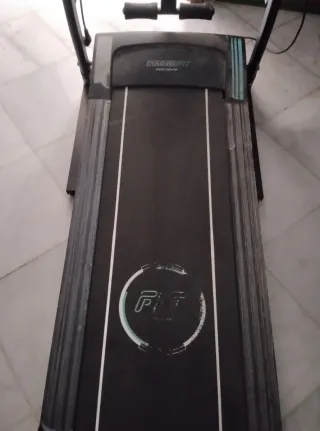 Tapis roulant RunnerFit semi-nuovo