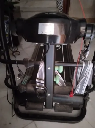 Tapis roulant RunnerFit semi-nuovo