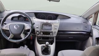 Ssangyong Rodius D22T Limited 131 kW (178 CV)