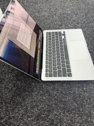 MacBook Air 13 M1 Gris Espacial